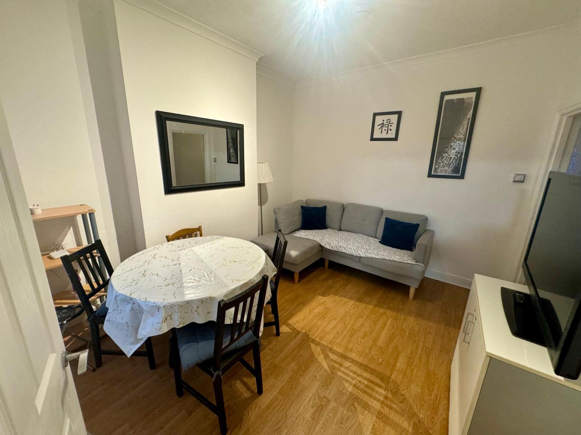 4 Bedroom House In Turnpike Lane/Wood Green Londyn Zewnętrze zdjęcie